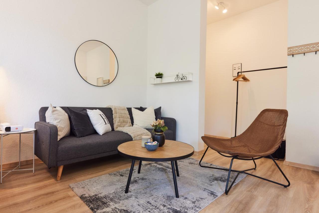 Studio3 Zentral Und Ruhig Mit Parkplatz, 5 Min Z Bali-T Und Gop, Boxspringbett Bad Oeynhausen Exterior photo